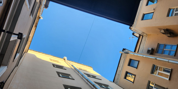 Trabajos Verticales en Fachadas de Edificios / Viviendas Lupiñén-Ortilla · Pintado de Fachadas y Patios Interiores de Luces